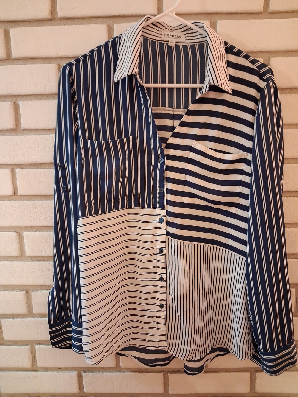 Express Women's Navy and White Mixed-Stripe Button-Up Shirt